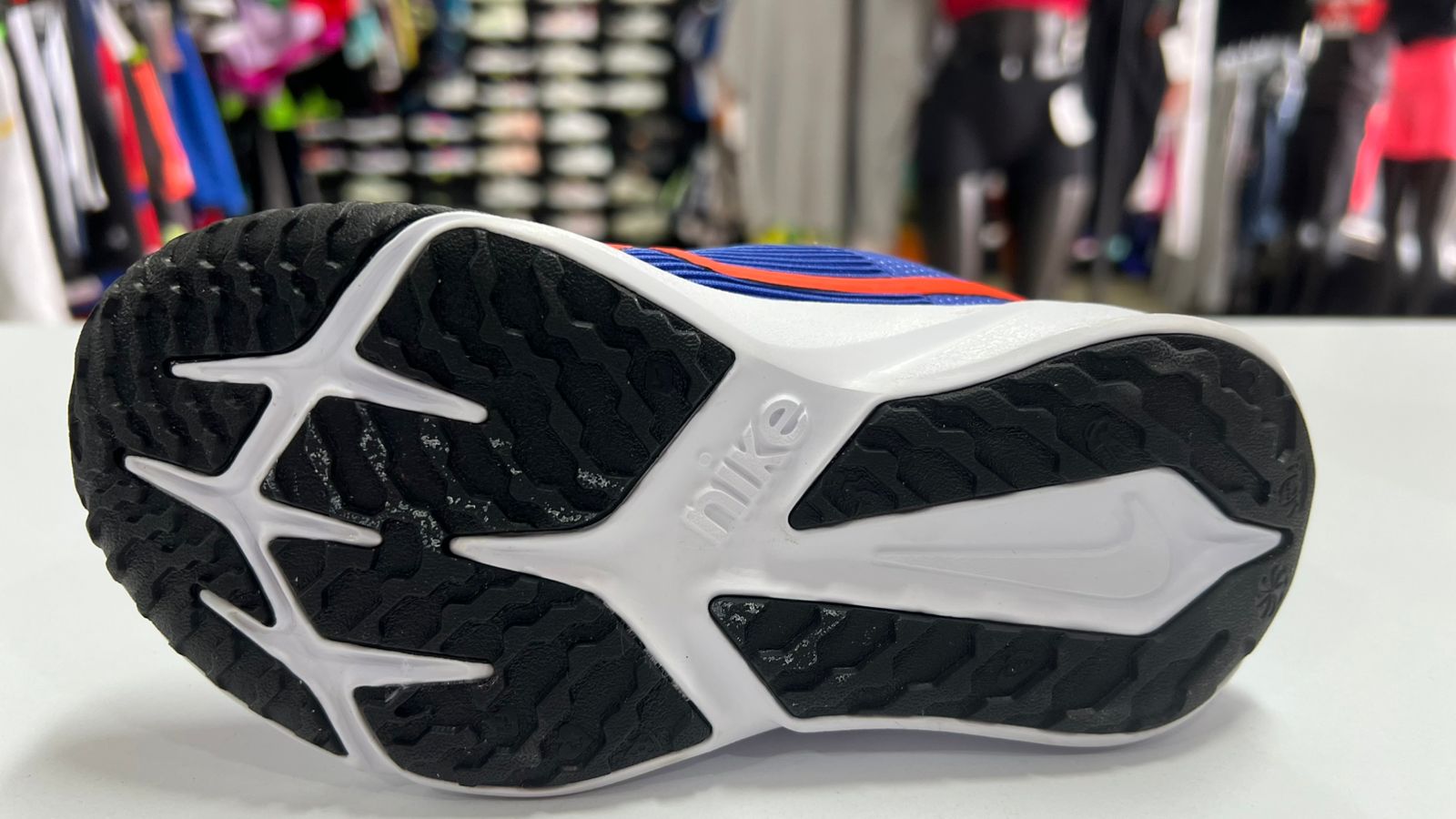 Tenis Nike Star Runner 4- Talla 17cm
