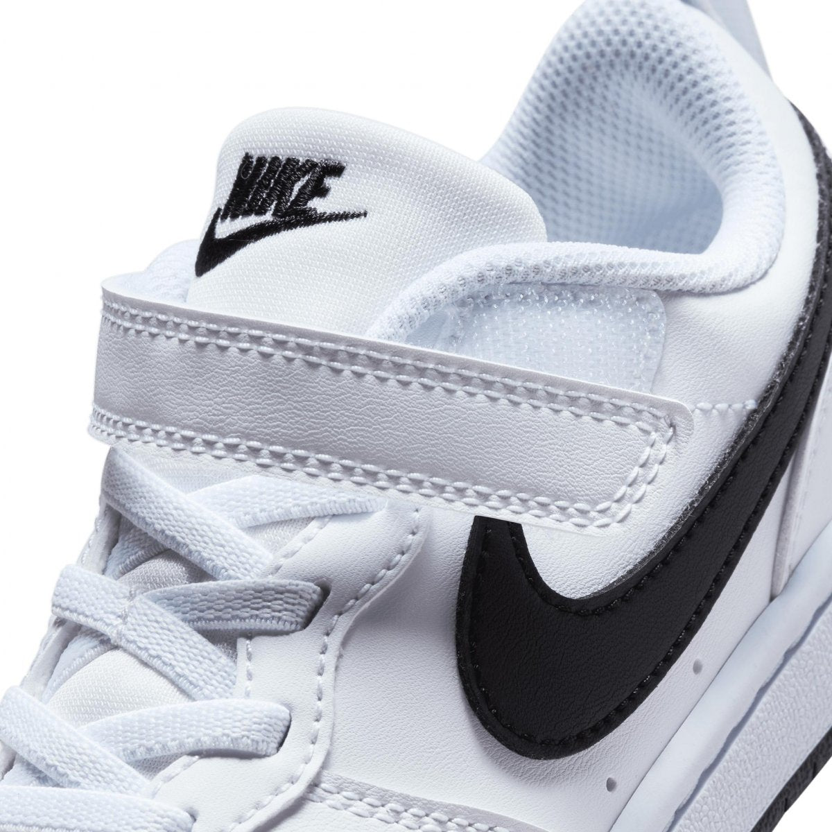 Tenis Nike Court Borough Low- Talla 17.5cm