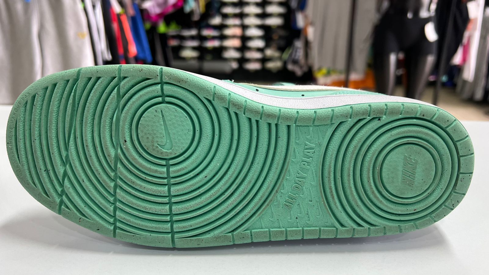 Tenis Nike Court Borough Mid 2 | Talla 4.5MX
