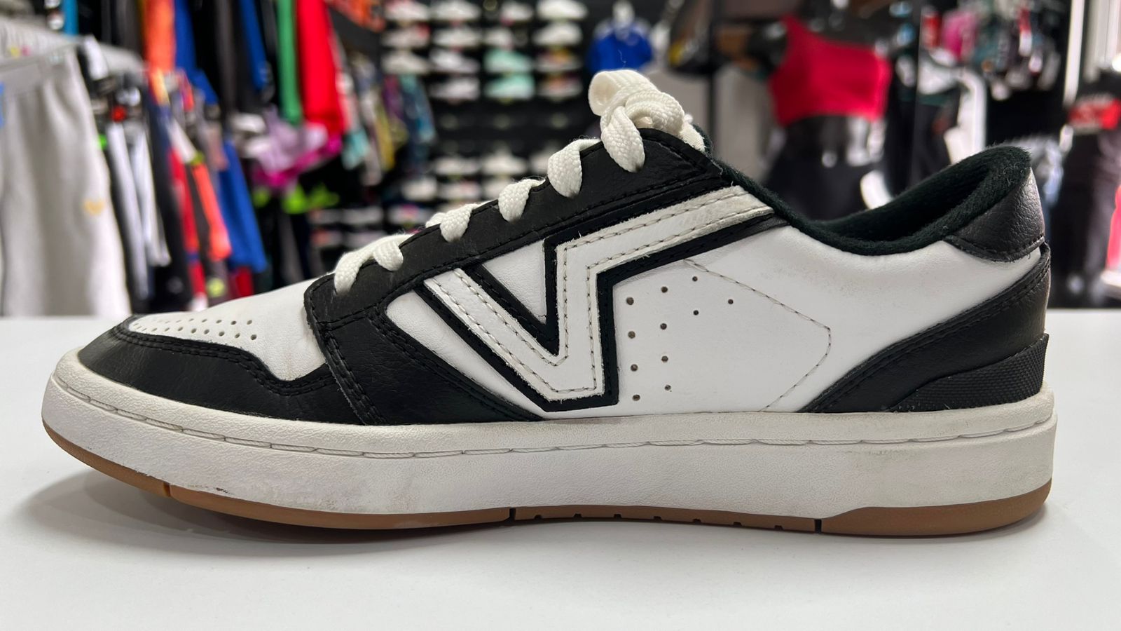 Tenis Vans Lowland 2.0 | Talla 4MX