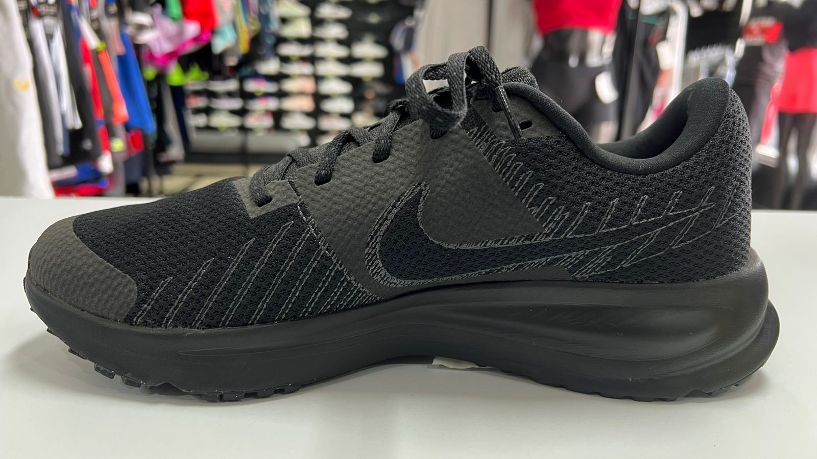Tenis Nike Run Defy | Talla 7MX