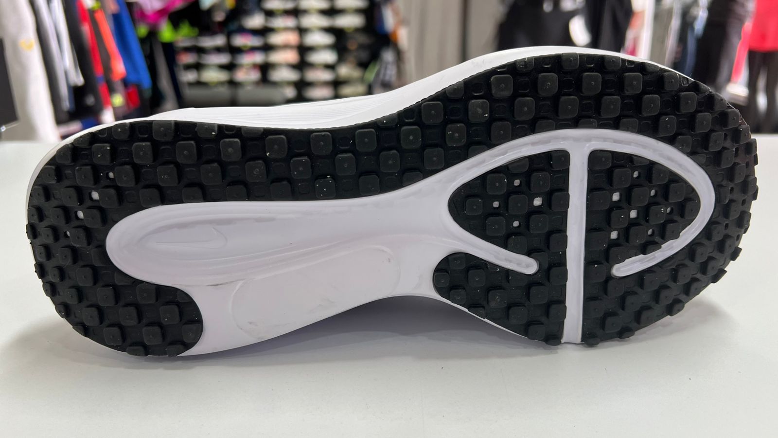 Tenis Nike Revolution 8 | Talla 4MX