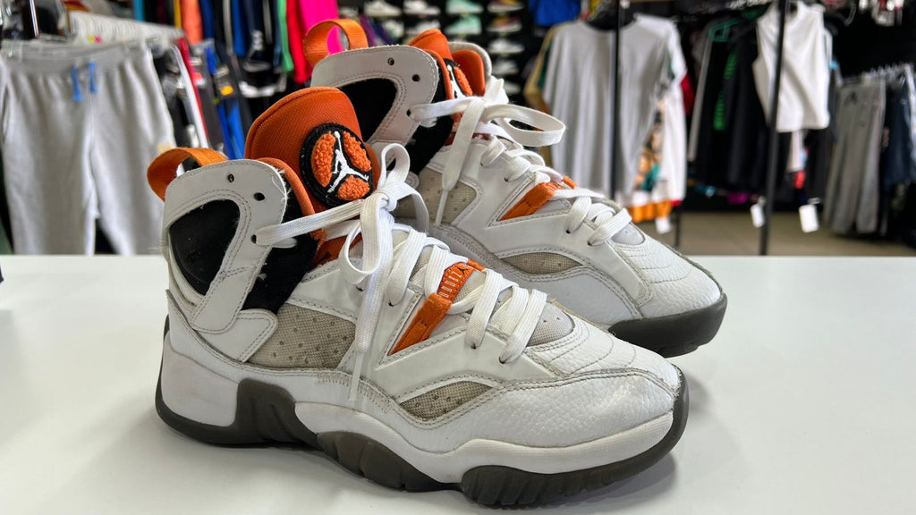 Tenis Jordan Jumpman Two Trey | Talla 4MX