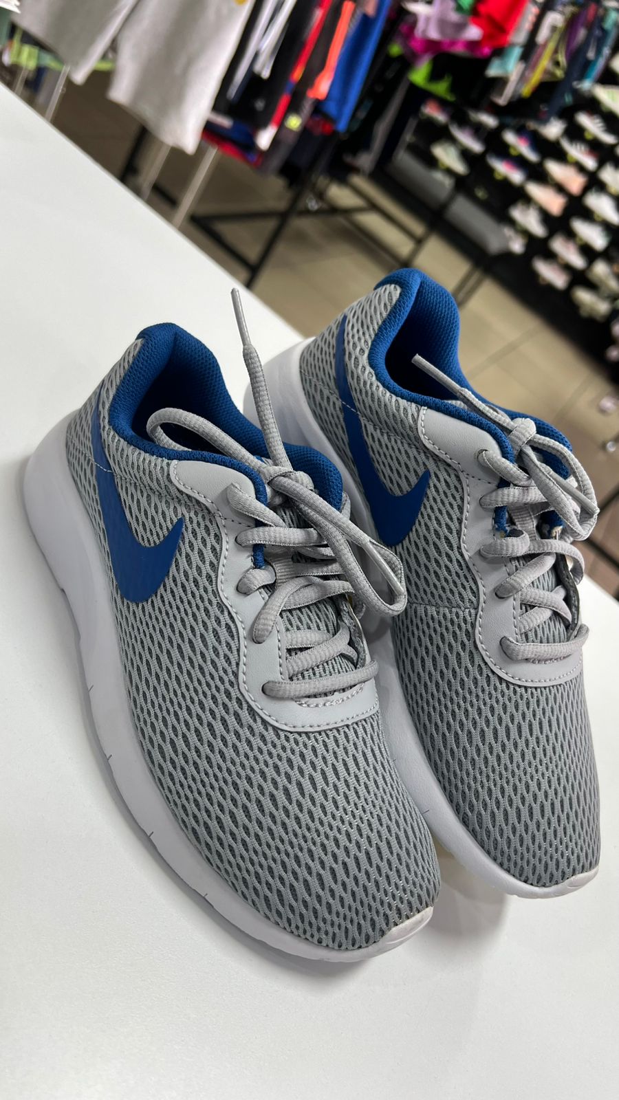 Tenis Nike Tanjun- Talla 2.5 MX